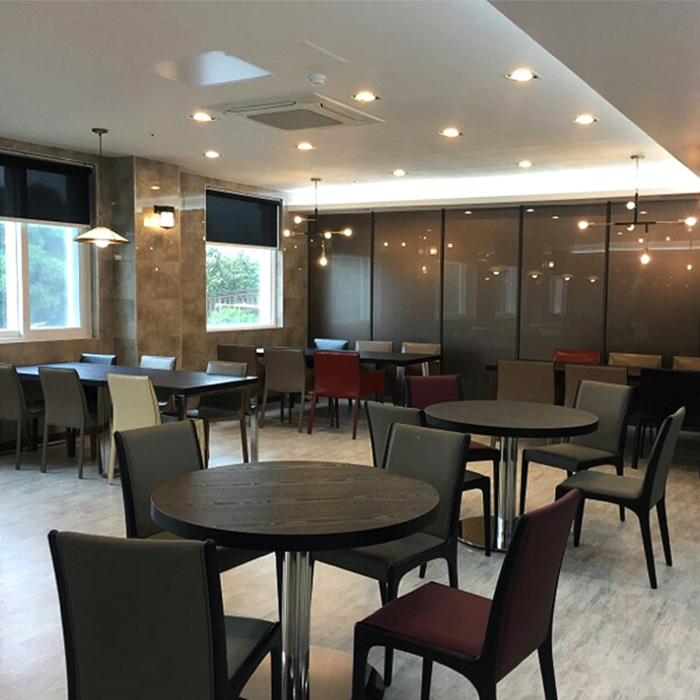 마룬 암체어. Maroon armchair (버건디)