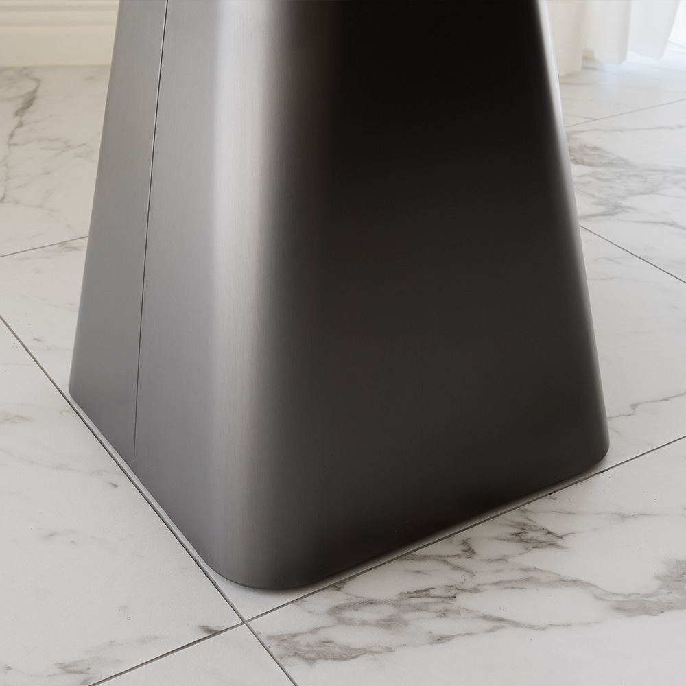 클리프 사이드 테이블. Cliff side table (화이트세라믹 / 헤어라인  밤색)