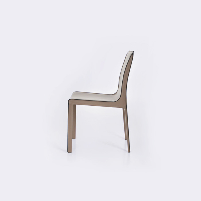 마룬 체어. Maroon chair (샌드)