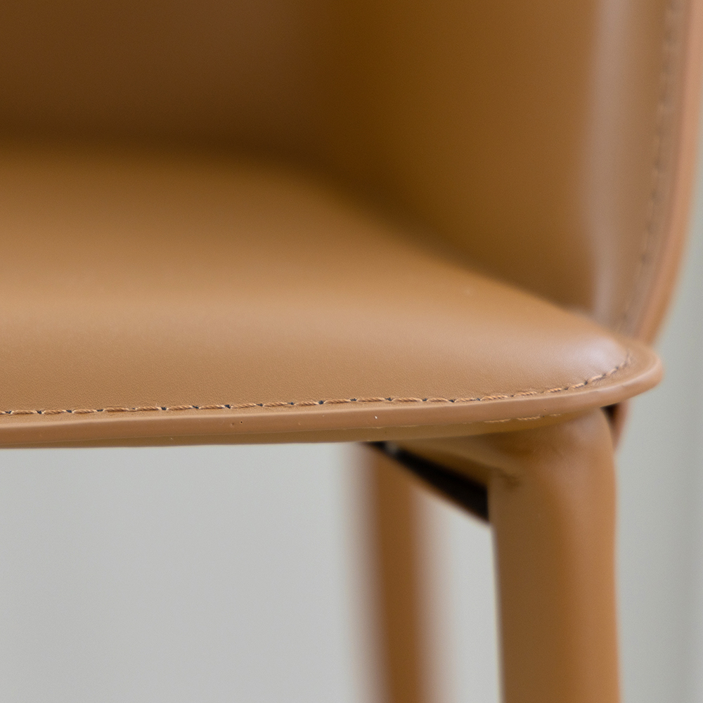 알리 암체어. Ali armchair
