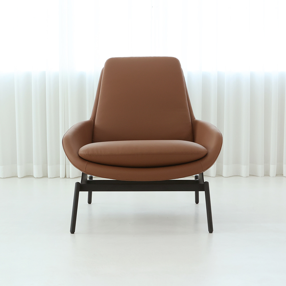 위너 라운지 체어. Winner lounge chair (카멜)