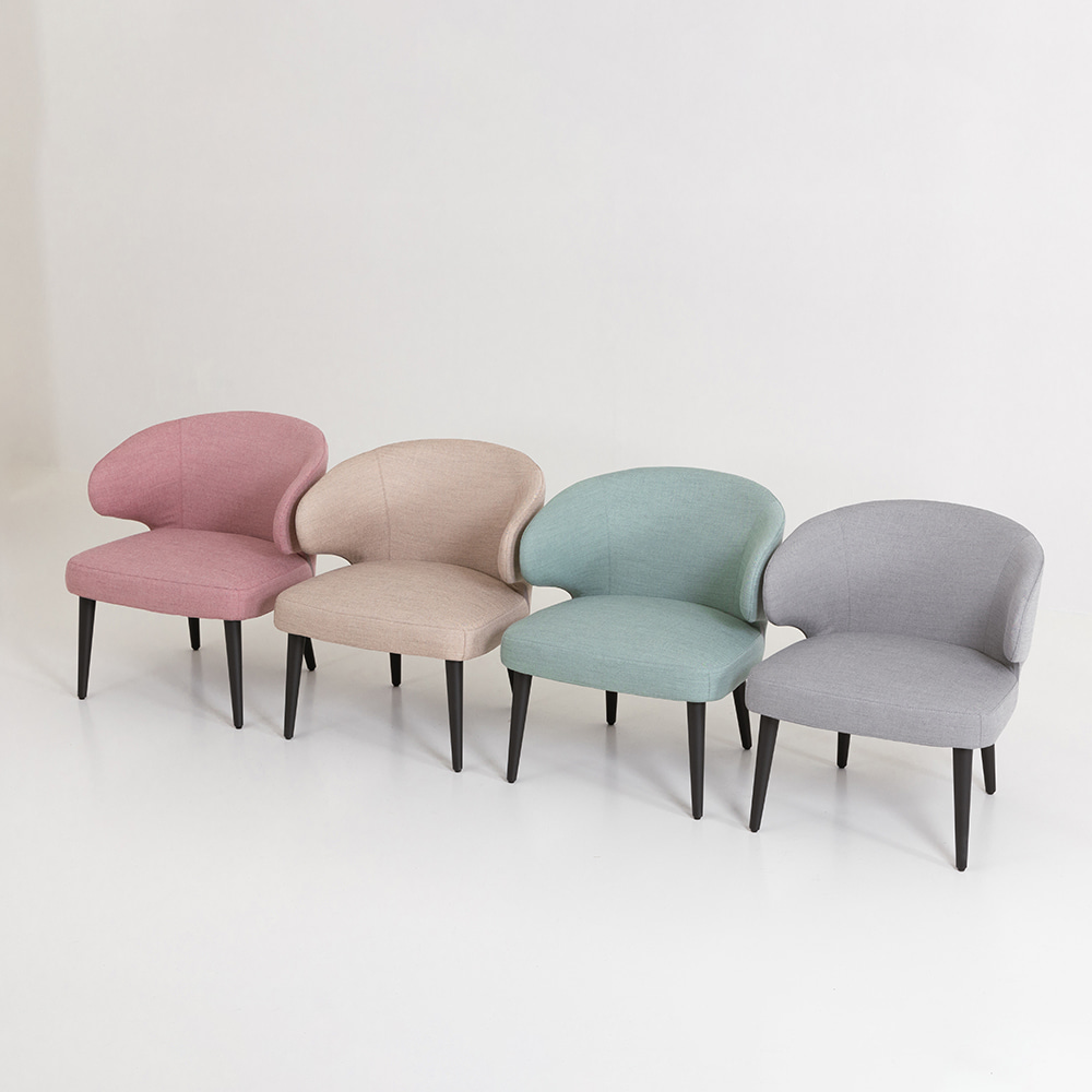 허그 암체어. Hug armchair