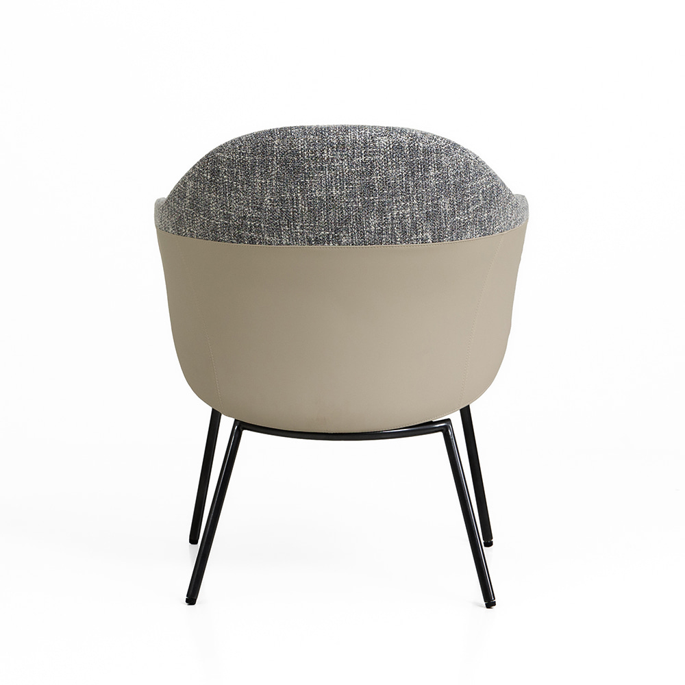 애니 암체어. Ani Armchair