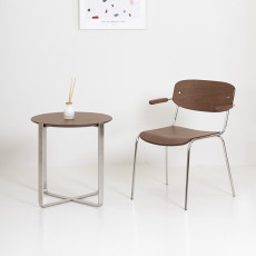 위즈 암체어. Wiz armchair